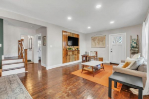 4Bed/3bath- 1 mile to Downtown